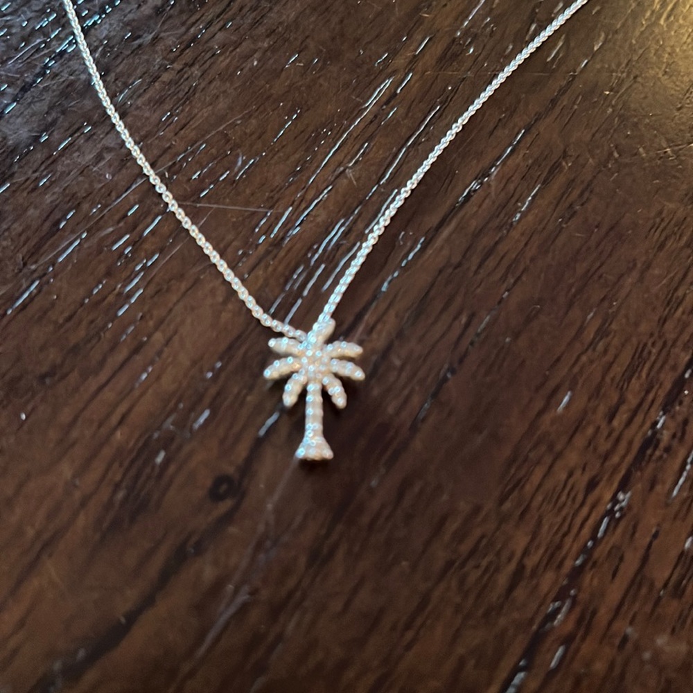 White gold Roberto Coin tiny palm tree